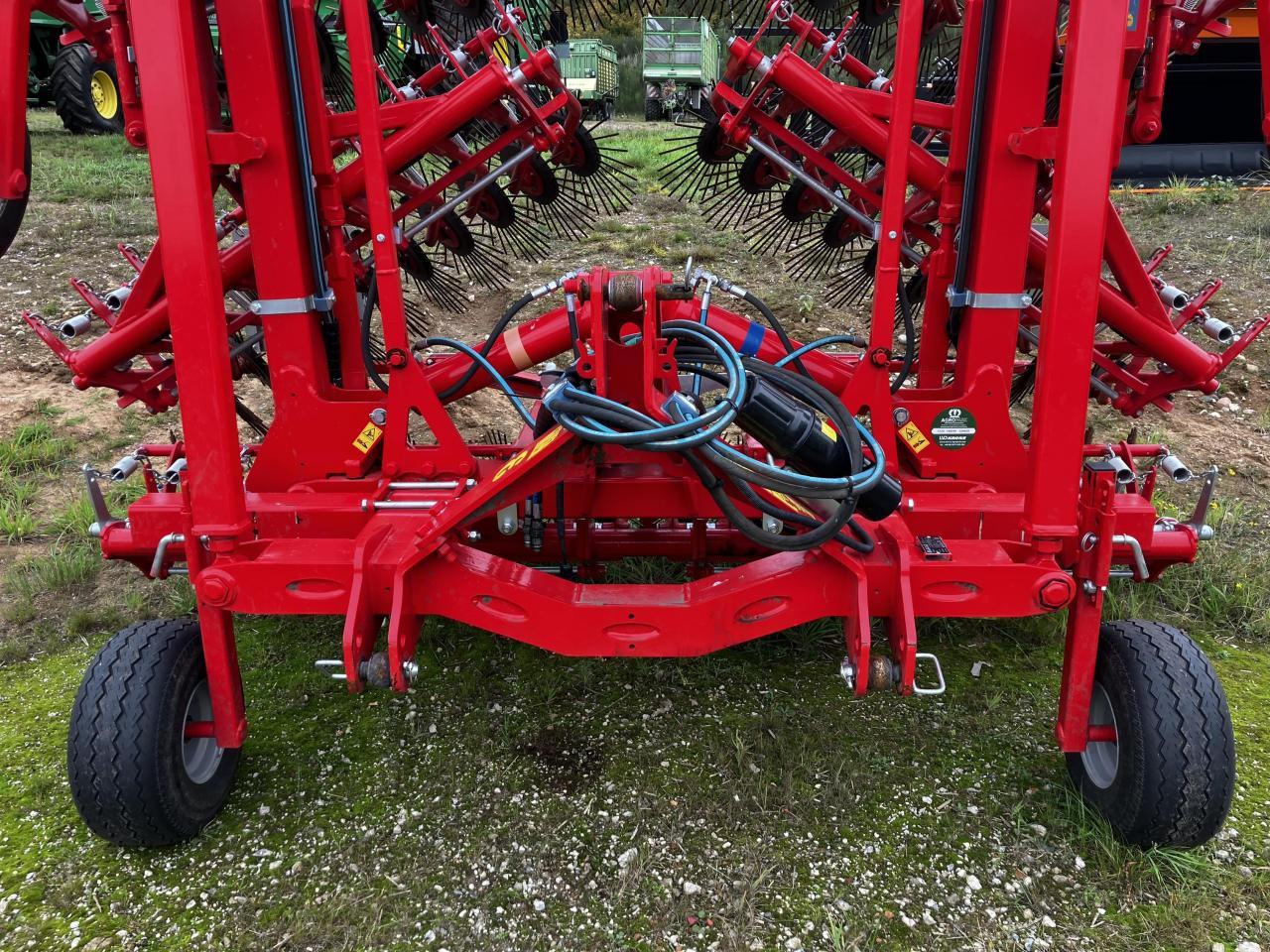 Einböck Aerostar 1200 Classic - Oprema za obradu tla: slika Einböck Aerostar 1200 Classic - Oprema za obradu tla Einböck Aerostar 1200 Classic - Oprema za obradu tla: slika Einböck Aerostar 1200 Classic - Oprema za obradu tla