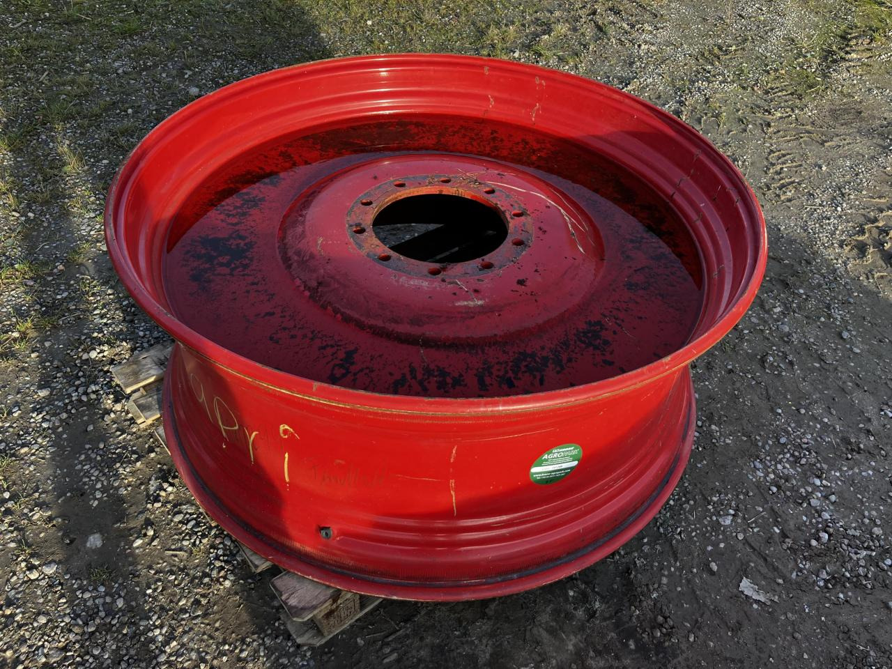 Fendt 18x46 - Guma za Poljoprivredni strojevi: slika Fendt 18x46 - Guma za Poljoprivredni strojevi Fendt 18x46 - Guma za Poljoprivredni strojevi: slika Fendt 18x46 - Guma za Poljoprivredni strojevi