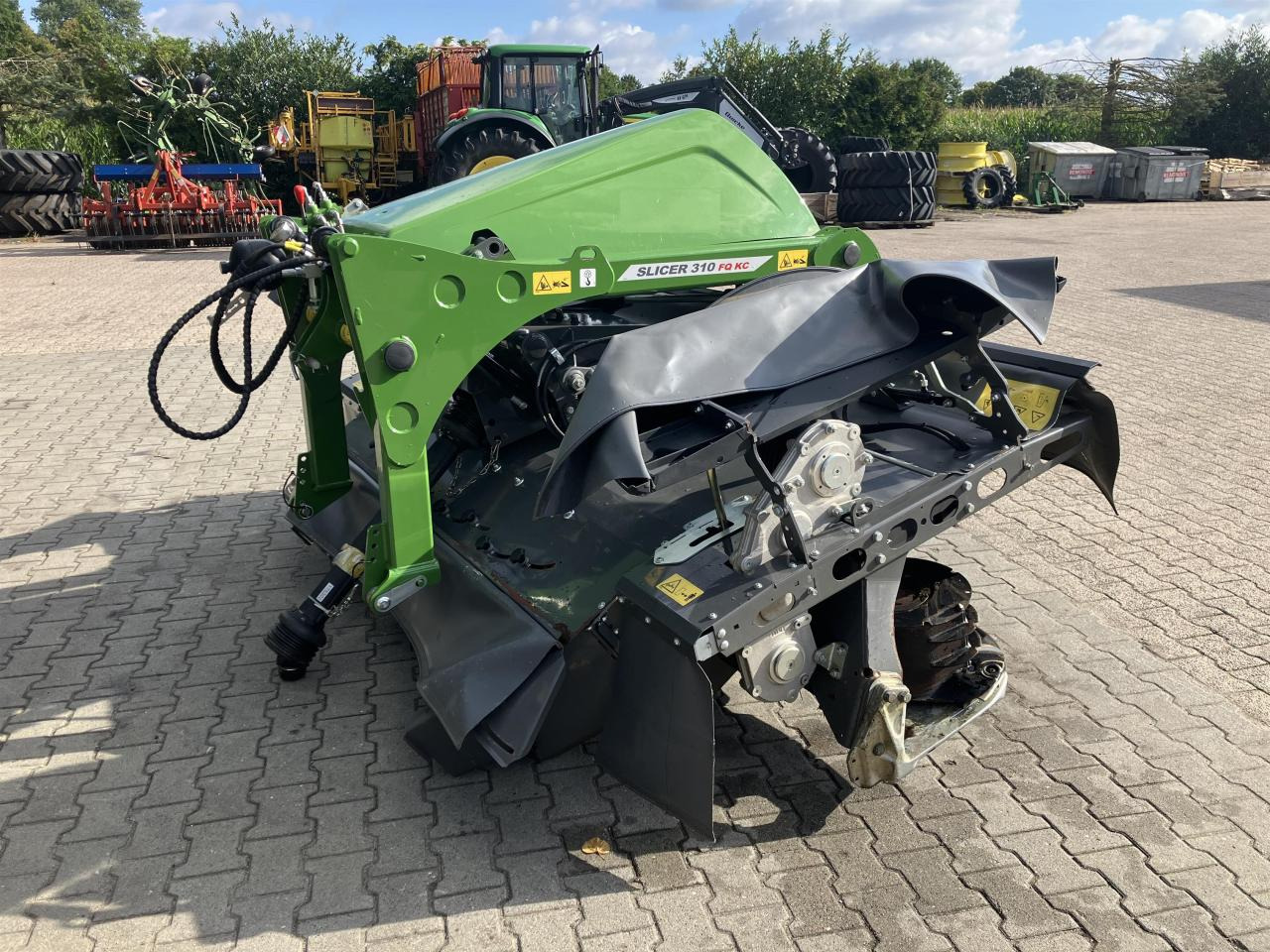 Fendt Slicer 310 FQ KC - Kosilica: slika Fendt Slicer 310 FQ KC - Kosilica Fendt Slicer 310 FQ KC - Kosilica: slika Fendt Slicer 310 FQ KC - Kosilica