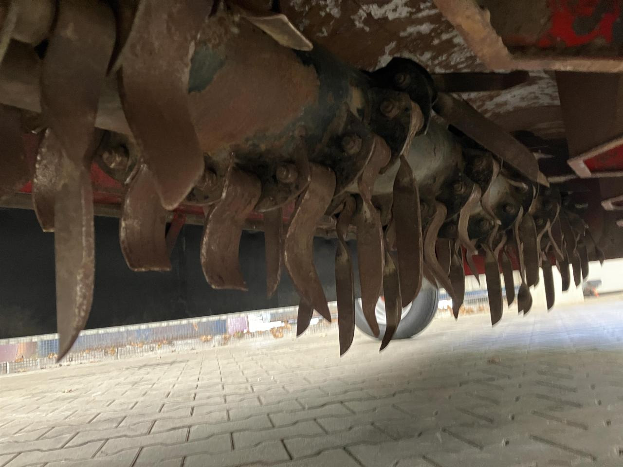 Grimme KS 75-4 - Kombajn za krumpir: slika Grimme KS 75-4 - Kombajn za krumpir Grimme KS 75-4 - Kombajn za krumpir: slika Grimme KS 75-4 - Kombajn za krumpir