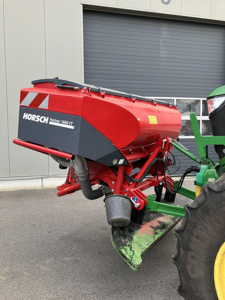 Horsch Maestro 9 RV - Precizna sijačica: slika Horsch Maestro 9 RV - Precizna sijačica Horsch Maestro 9 RV - Precizna sijačica: slika Horsch Maestro 9 RV - Precizna sijačica