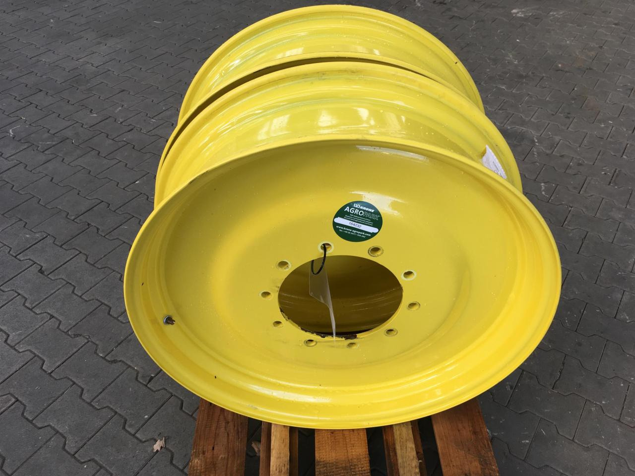 John Deere 10x34 - Guma za Poljoprivredni strojevi: slika John Deere 10x34 - Guma za Poljoprivredni strojevi John Deere 10x34 - Guma za Poljoprivredni strojevi: slika John Deere 10x34 - Guma za Poljoprivredni strojevi