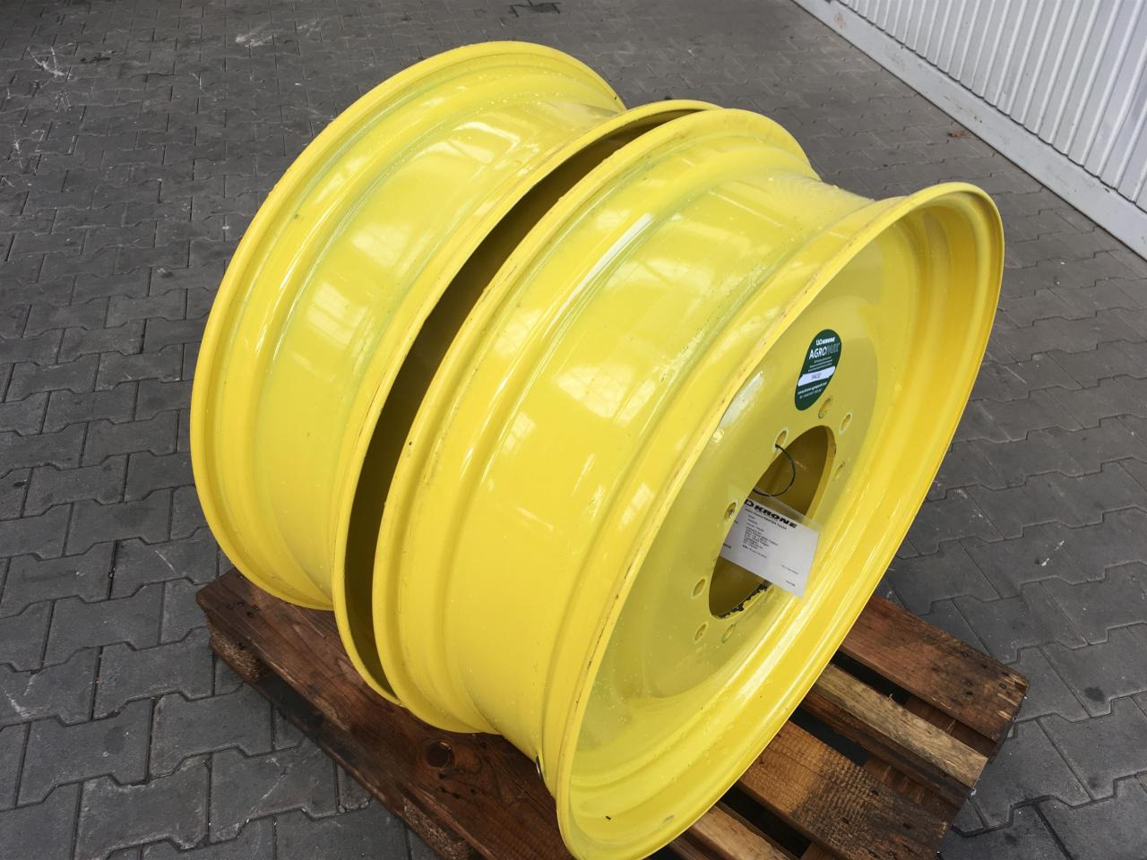 John Deere 10x34 - Guma za Poljoprivredni strojevi: slika John Deere 10x34 - Guma za Poljoprivredni strojevi John Deere 10x34 - Guma za Poljoprivredni strojevi: slika John Deere 10x34 - Guma za Poljoprivredni strojevi