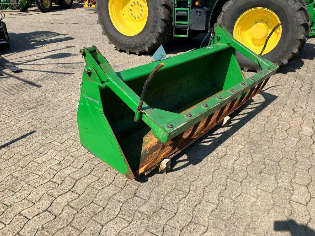 John Deere 2,20 m - Korpa: slika John Deere 2,20 m - Korpa John Deere 2,20 m - Korpa: slika John Deere 2,20 m - Korpa