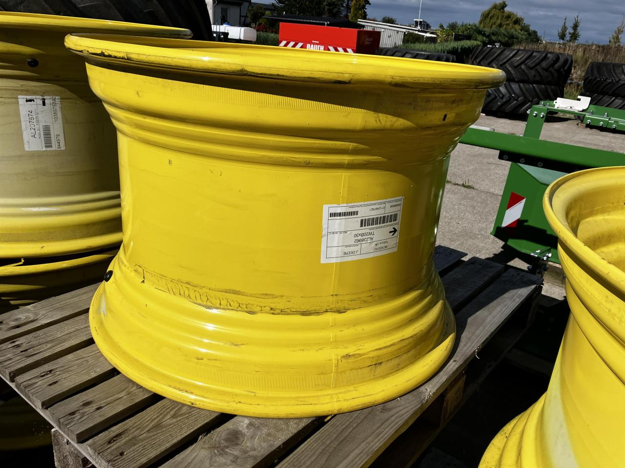 John Deere 20x30 - Guma za Poljoprivredni strojevi: slika John Deere 20x30 - Guma za Poljoprivredni strojevi John Deere 20x30 - Guma za Poljoprivredni strojevi: slika John Deere 20x30 - Guma za Poljoprivredni strojevi