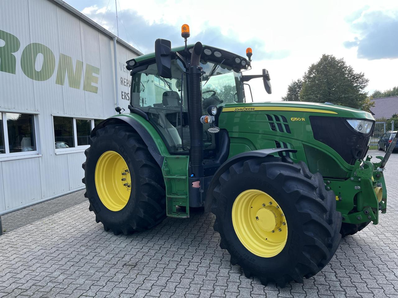 John Deere 6150R - Traktor: slika John Deere 6150R - Traktor John Deere 6150R - Traktor: slika John Deere 6150R - Traktor