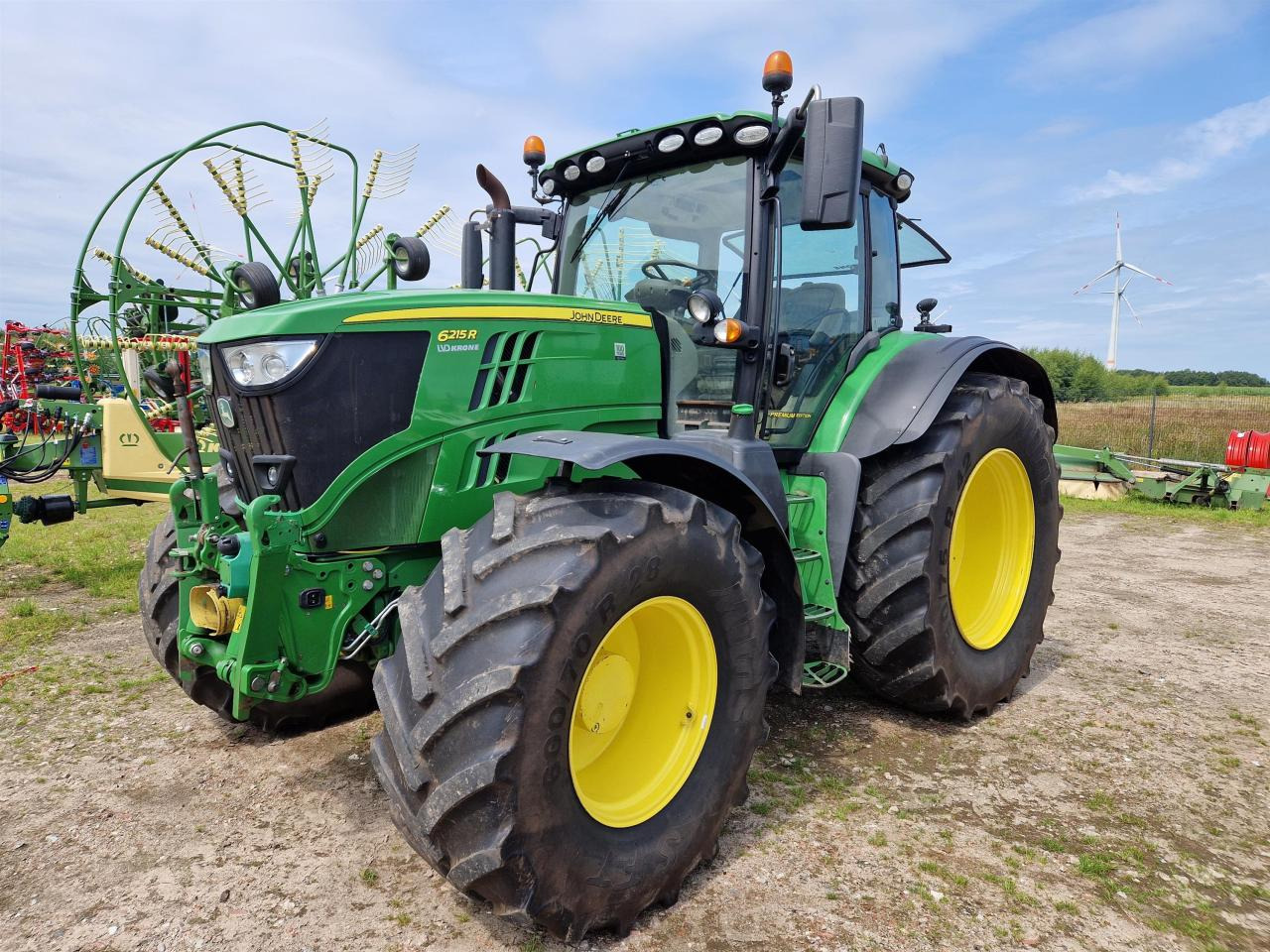 John Deere 6215R - Traktor: slika John Deere 6215R - Traktor John Deere 6215R - Traktor: slika John Deere 6215R - Traktor