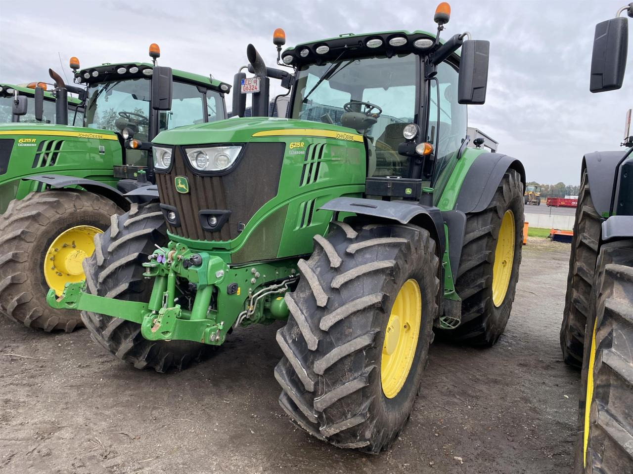 John Deere 6215R - Traktor: slika John Deere 6215R - Traktor John Deere 6215R - Traktor: slika John Deere 6215R - Traktor