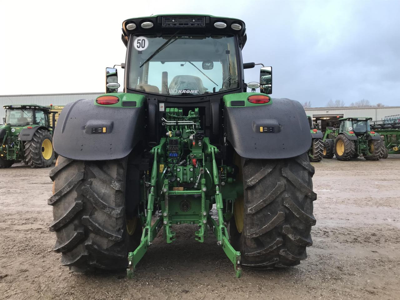 John Deere 6215R - Traktor: slika John Deere 6215R - Traktor John Deere 6215R - Traktor: slika John Deere 6215R - Traktor
