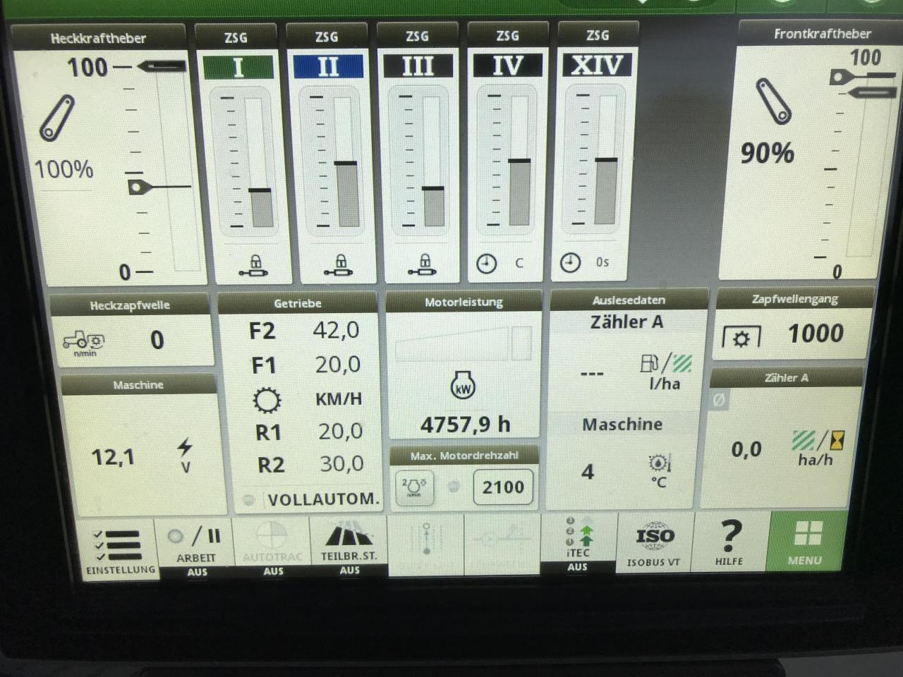 Traktor John Deere 6215R: slika Traktor John Deere 6215R