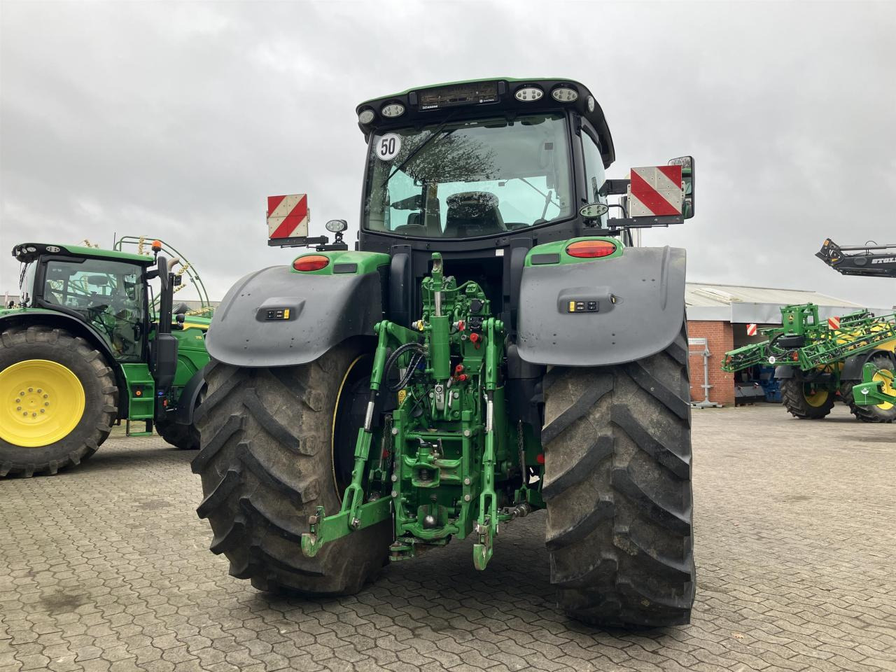John Deere 6250R - Traktor: slika John Deere 6250R - Traktor John Deere 6250R - Traktor: slika John Deere 6250R - Traktor