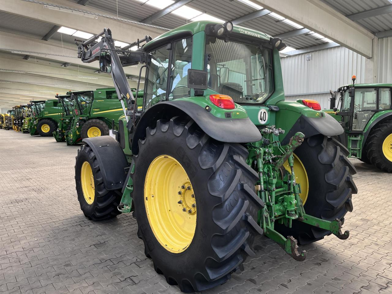 John Deere 6620 PREMIUM - Traktor: slika John Deere 6620 PREMIUM - Traktor John Deere 6620 PREMIUM - Traktor: slika John Deere 6620 PREMIUM - Traktor
