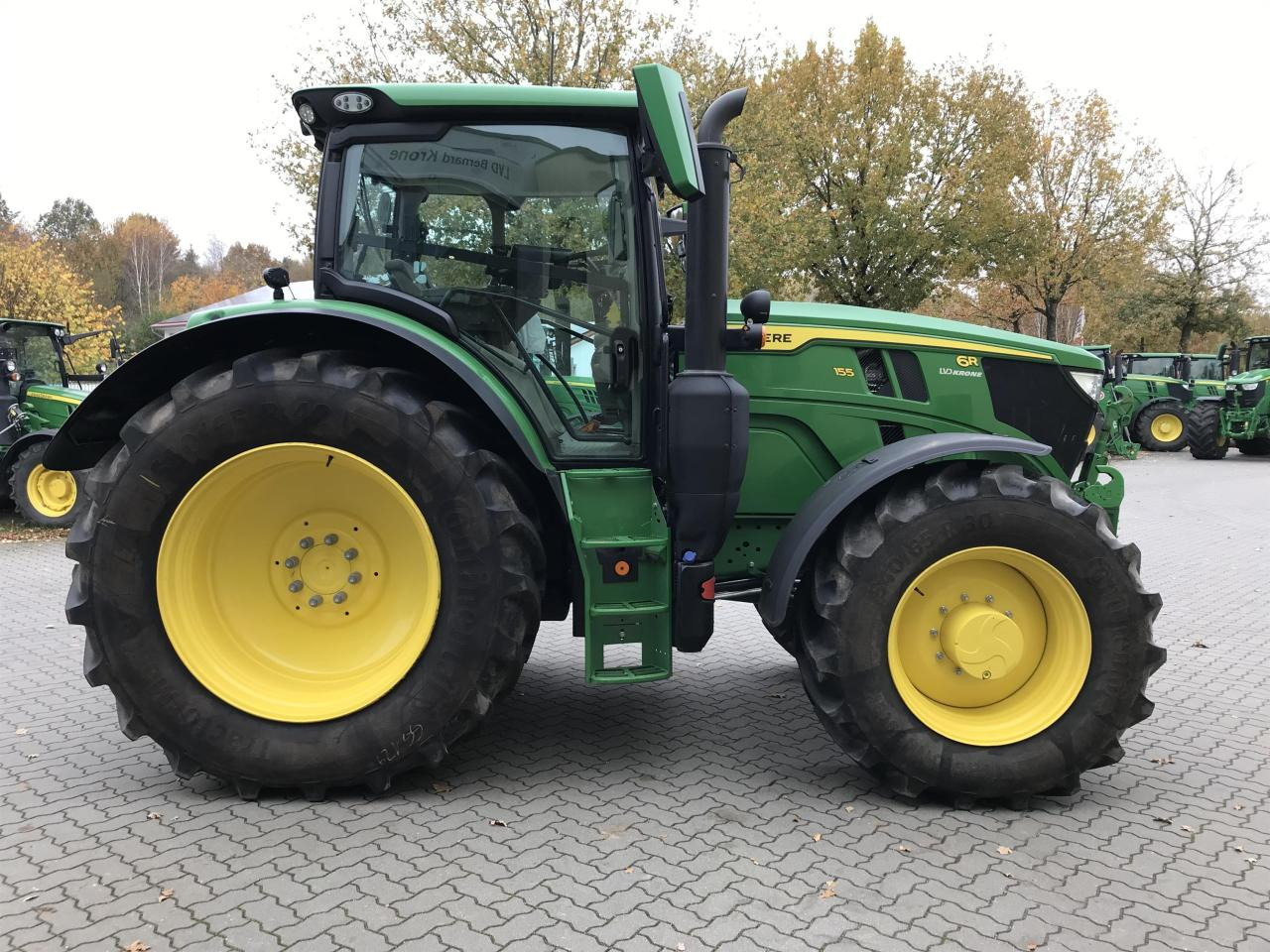 John Deere 6R 155 - Traktor: slika John Deere 6R 155 - Traktor John Deere 6R 155 - Traktor: slika John Deere 6R 155 - Traktor
