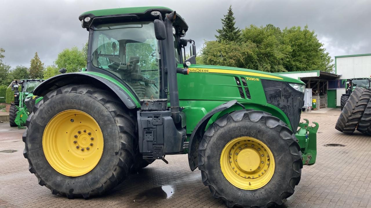 John Deere 7230R - Traktor: slika John Deere 7230R - Traktor John Deere 7230R - Traktor: slika John Deere 7230R - Traktor