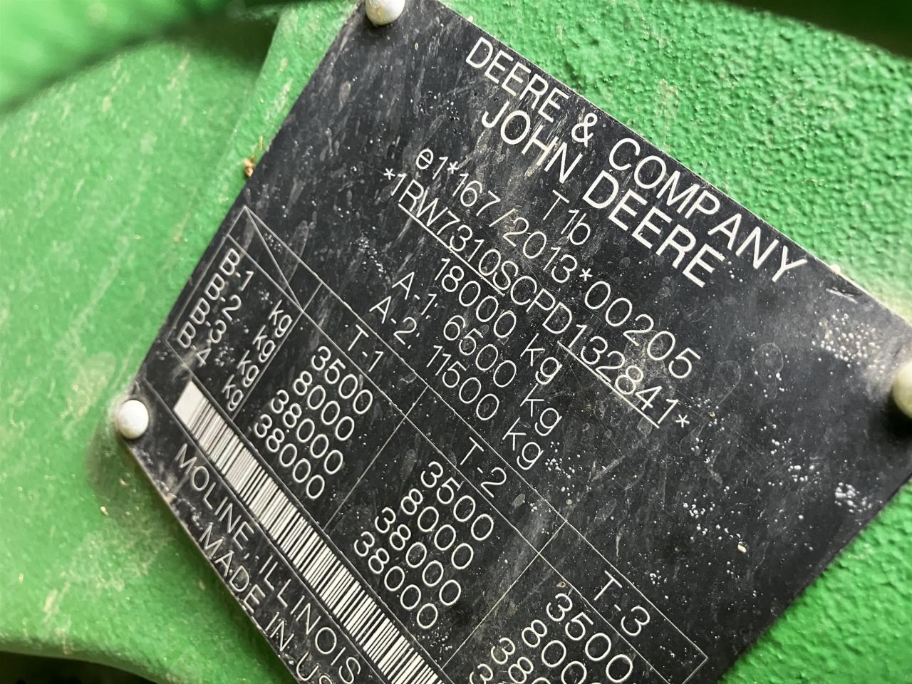 Zakup John Deere 7R 310 John Deere 7R 310: slika Zakup John Deere 7R 310 John Deere 7R 310