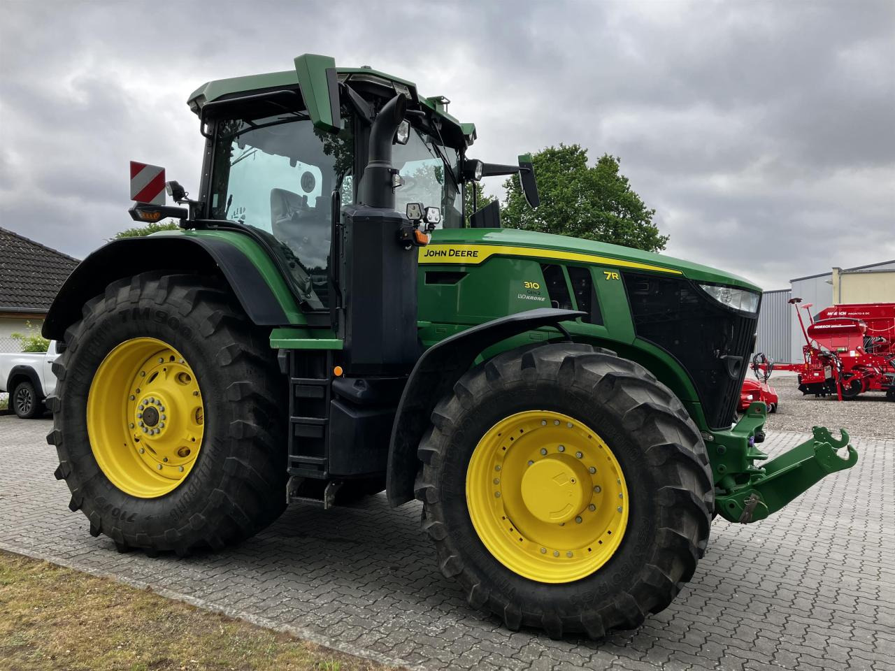 John Deere 7R 310 - Traktor: slika John Deere 7R 310 - Traktor John Deere 7R 310 - Traktor: slika John Deere 7R 310 - Traktor