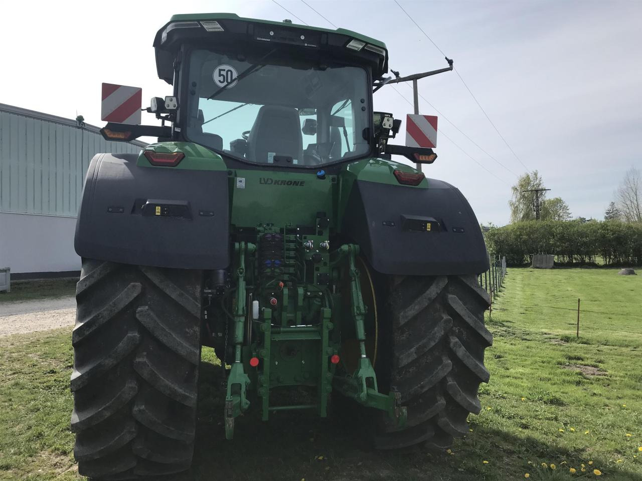 John Deere 7R 350 - Traktor: slika John Deere 7R 350 - Traktor John Deere 7R 350 - Traktor: slika John Deere 7R 350 - Traktor