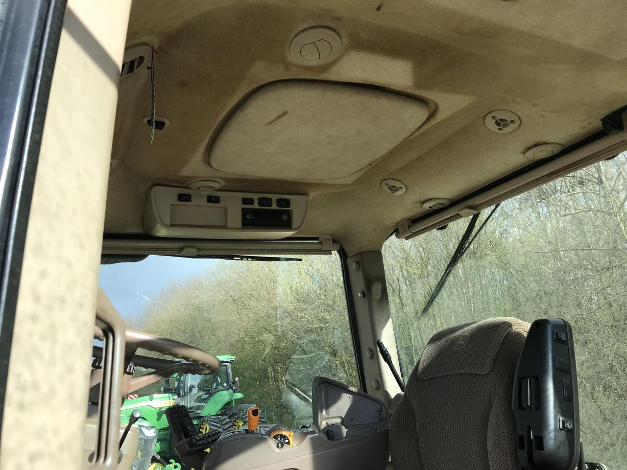 Traktor John Deere 8295R: slika Traktor John Deere 8295R