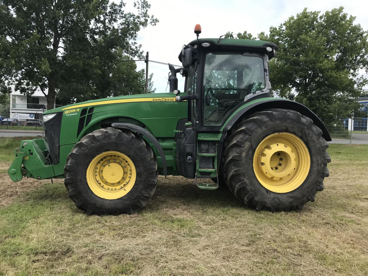 John Deere 8295R - Traktor: slika John Deere 8295R - Traktor John Deere 8295R - Traktor: slika John Deere 8295R - Traktor