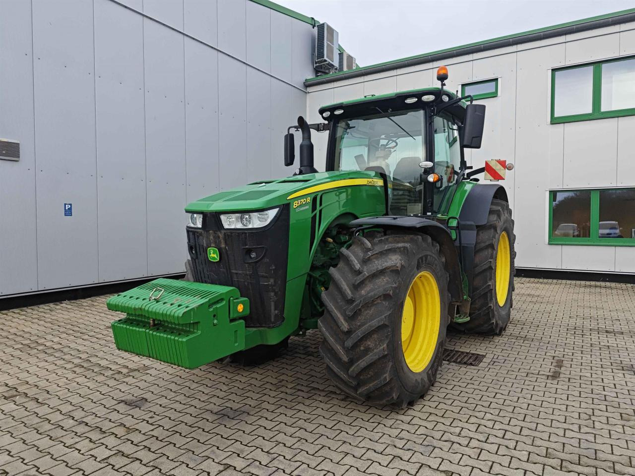 John Deere 8370R - Traktor: slika John Deere 8370R - Traktor John Deere 8370R - Traktor: slika John Deere 8370R - Traktor