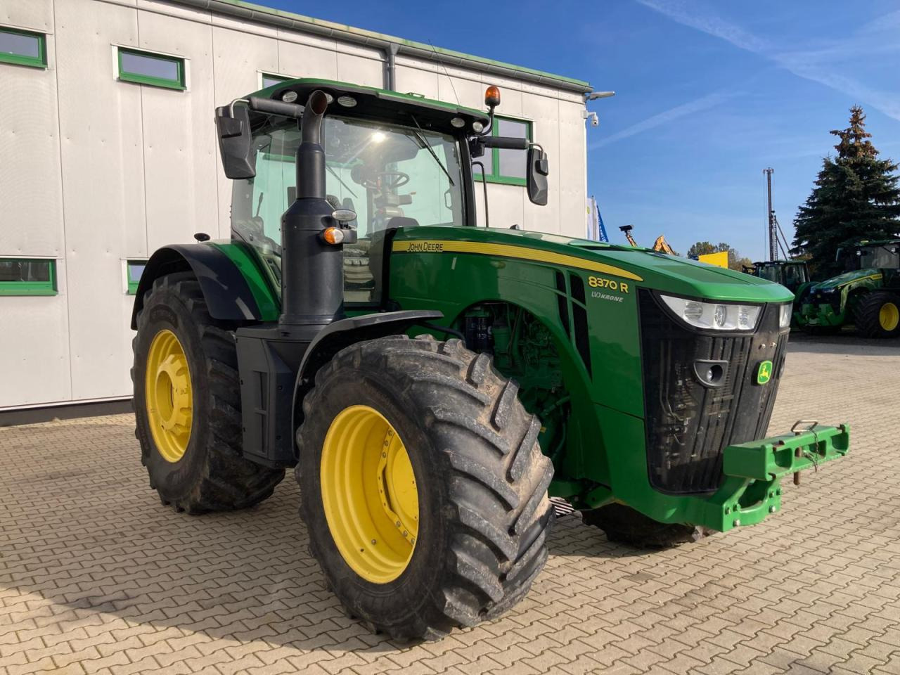John Deere 8370R - Traktor: slika John Deere 8370R - Traktor John Deere 8370R - Traktor: slika John Deere 8370R - Traktor