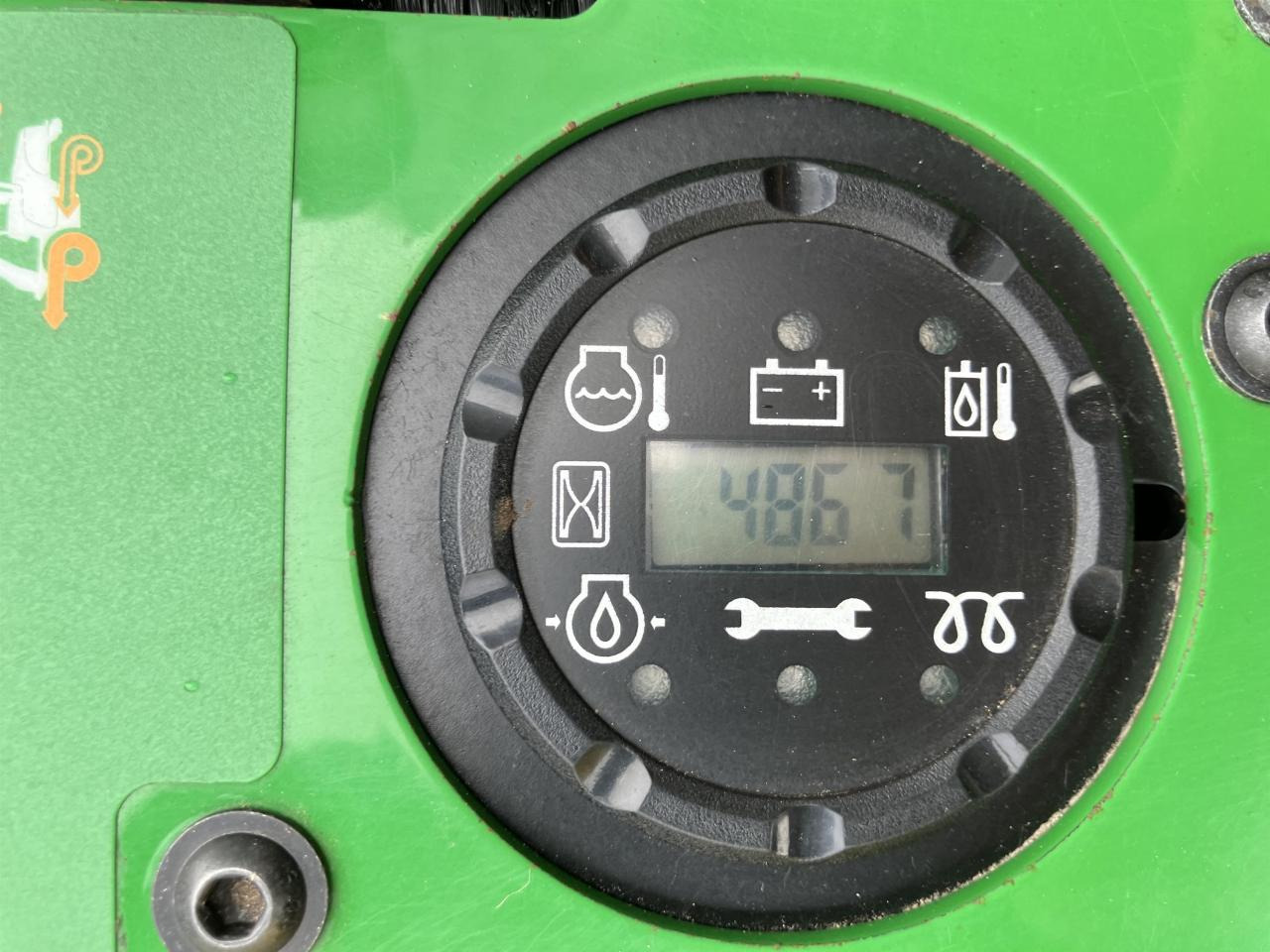 John Deere F1570 Frontmäher - Vrtna kosilica: slika John Deere F1570 Frontmäher - Vrtna kosilica John Deere F1570 Frontmäher - Vrtna kosilica: slika John Deere F1570 Frontmäher - Vrtna kosilica