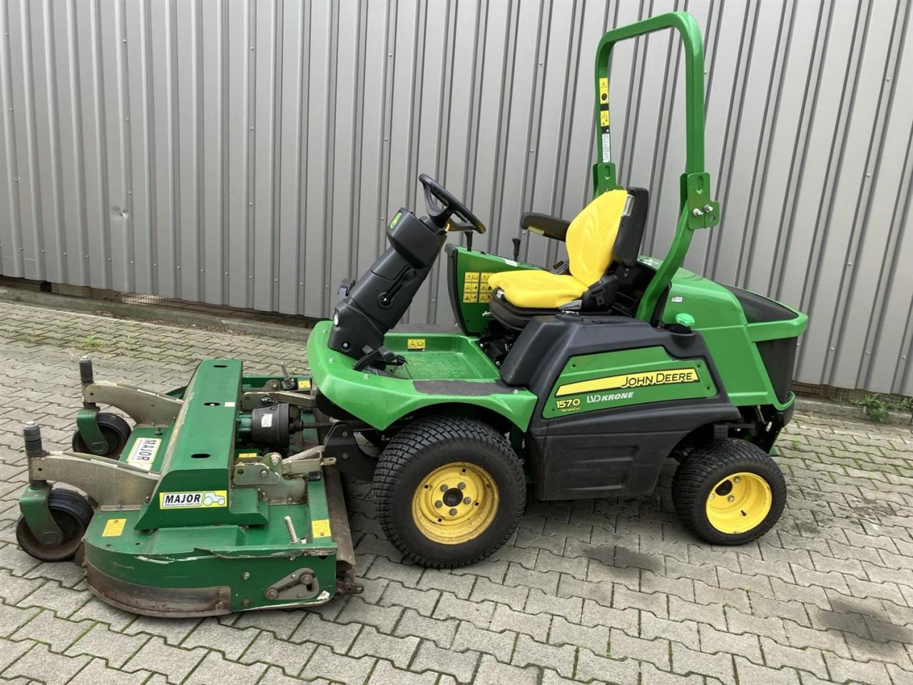 John Deere F1570 Frontmäher - Vrtna kosilica: slika John Deere F1570 Frontmäher - Vrtna kosilica John Deere F1570 Frontmäher - Vrtna kosilica: slika John Deere F1570 Frontmäher - Vrtna kosilica