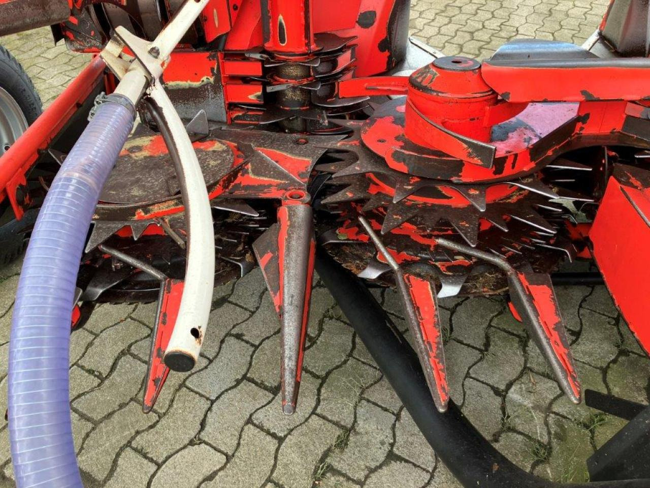 Kemper 375 - Priključak za silažni kombajn: slika Kemper 375 - Priključak za silažni kombajn Kemper 375 - Priključak za silažni kombajn: slika Kemper 375 - Priključak za silažni kombajn