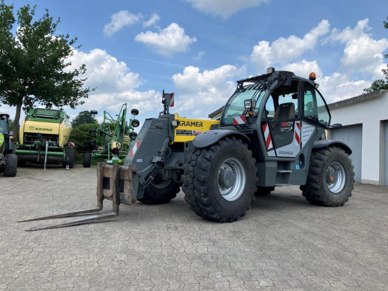 Kramer 5509 ecospeed pro (kein KT 559) - Teleskopski rukovatelj: slika Kramer 5509 ecospeed pro (kein KT 559) - Teleskopski rukovatelj Kramer 5509 ecospeed pro (kein KT 559) - Teleskopski rukovatelj: slika Kramer 5509 ecospeed pro (kein KT 559) - Teleskopski rukovatelj