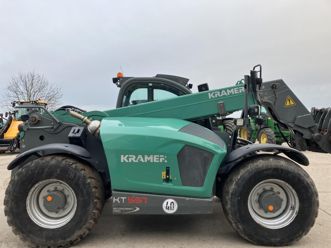 Kramer KT557 - Teleskopski rukovatelj: slika Kramer KT557 - Teleskopski rukovatelj Kramer KT557 - Teleskopski rukovatelj: slika Kramer KT557 - Teleskopski rukovatelj