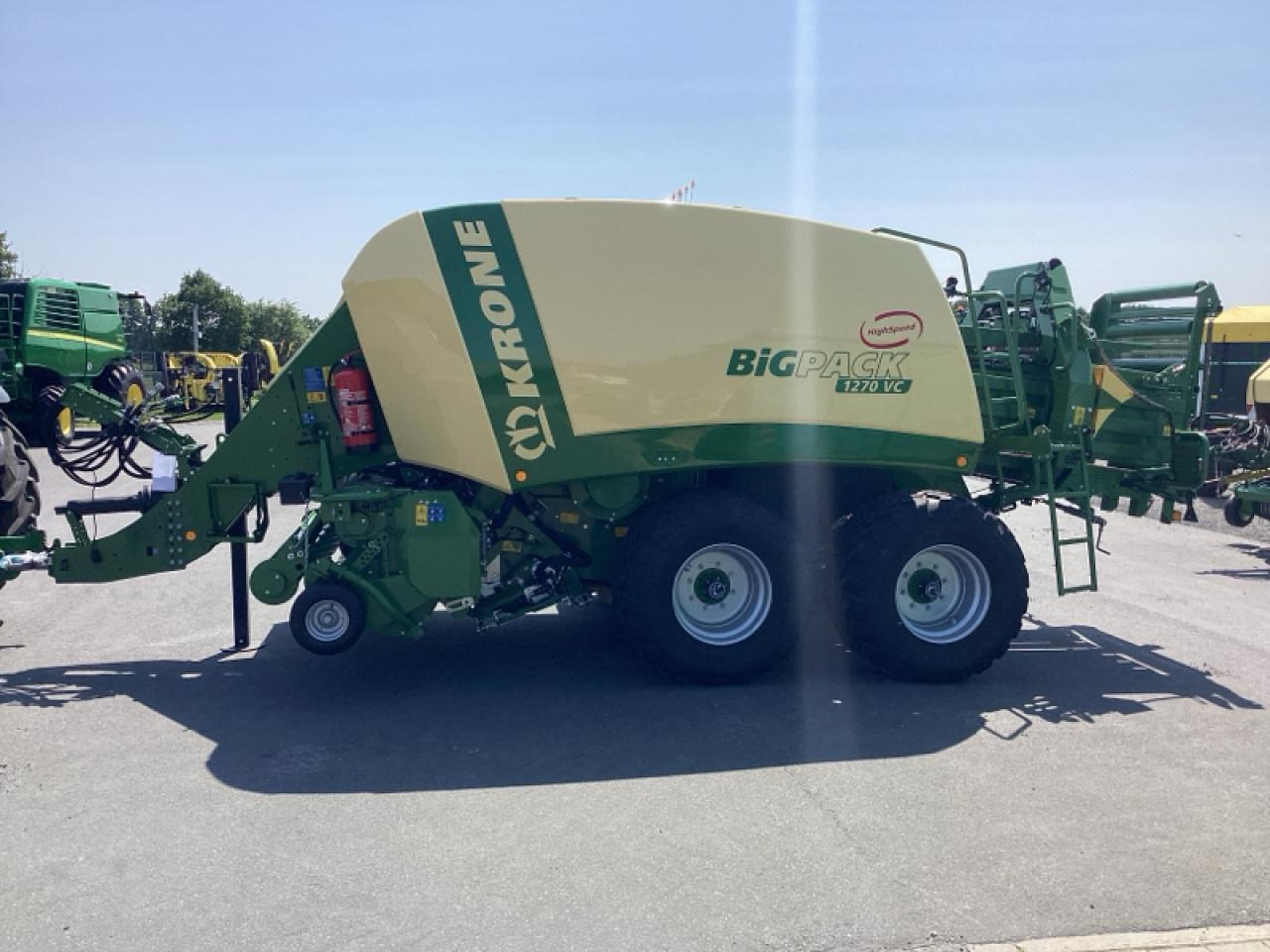 Krone BP 1270 VC - Kvadratna balirka: slika Krone BP 1270 VC - Kvadratna balirka Krone BP 1270 VC - Kvadratna balirka: slika Krone BP 1270 VC - Kvadratna balirka