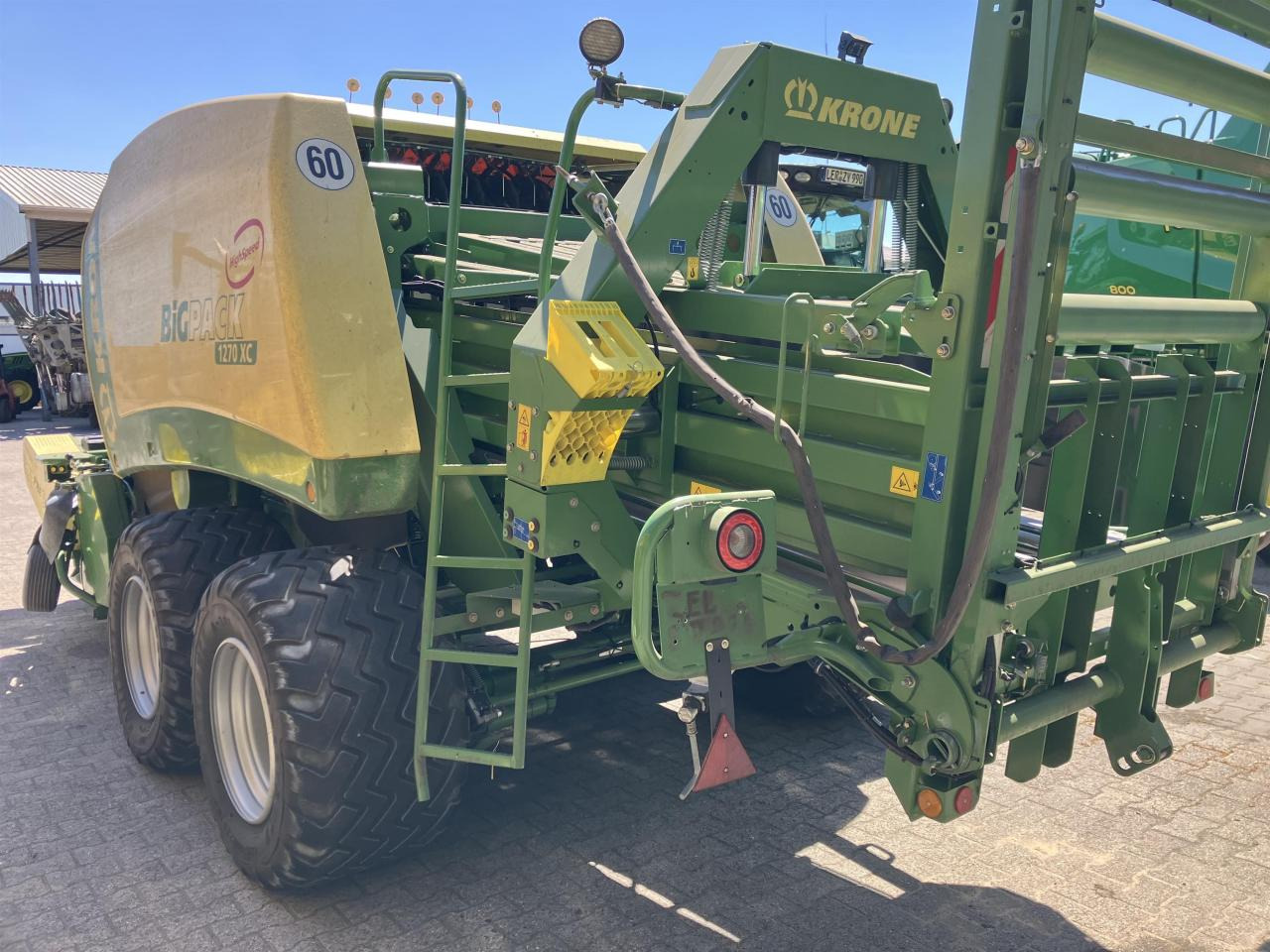 Krone Big Pack 1270 XC - Kvadratna balirka: slika Krone Big Pack 1270 XC - Kvadratna balirka Krone Big Pack 1270 XC - Kvadratna balirka: slika Krone Big Pack 1270 XC - Kvadratna balirka