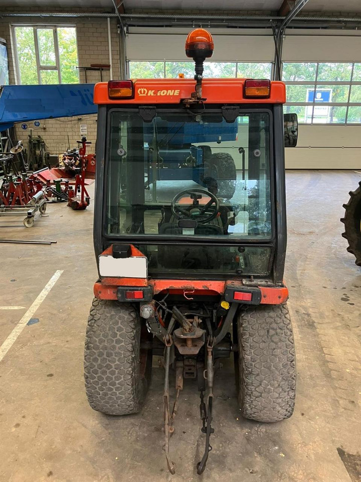 Kubota B2110 - Općinski traktor: slika Kubota B2110 - Općinski traktor Kubota B2110 - Općinski traktor: slika Kubota B2110 - Općinski traktor