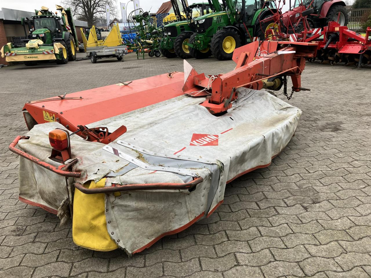 Kuhn FC 283 - Kosilica: slika Kuhn FC 283 - Kosilica Kuhn FC 283 - Kosilica: slika Kuhn FC 283 - Kosilica