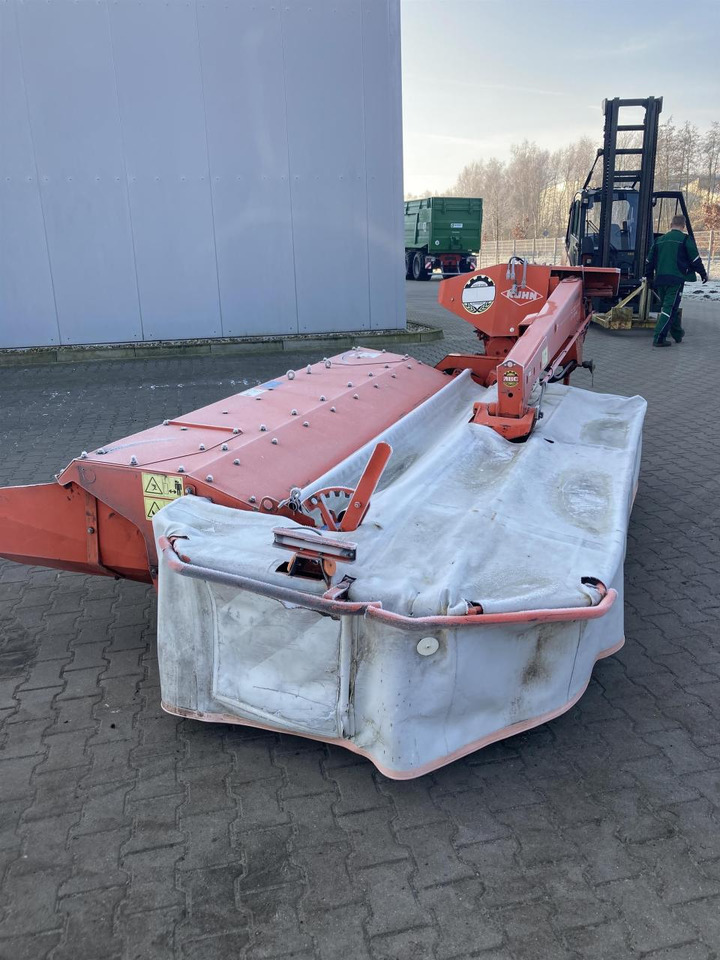 Kuhn FC 313 Lift Control - Kosilica: slika Kuhn FC 313 Lift Control - Kosilica Kuhn FC 313 Lift Control - Kosilica: slika Kuhn FC 313 Lift Control - Kosilica