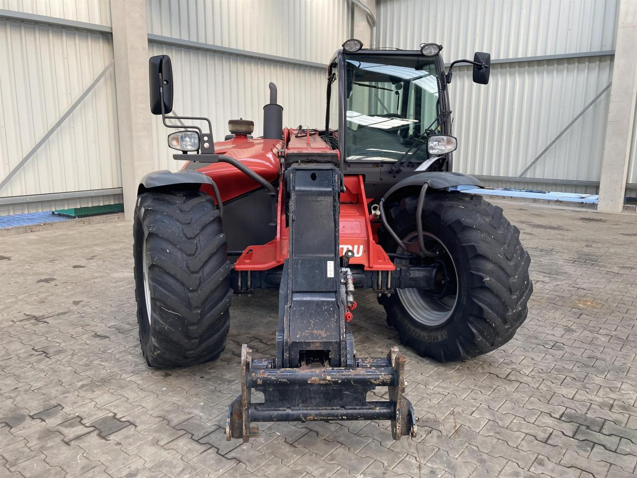Manitou MLT 731 - Teleskopski rukovatelj: slika Manitou MLT 731 - Teleskopski rukovatelj Manitou MLT 731 - Teleskopski rukovatelj: slika Manitou MLT 731 - Teleskopski rukovatelj
