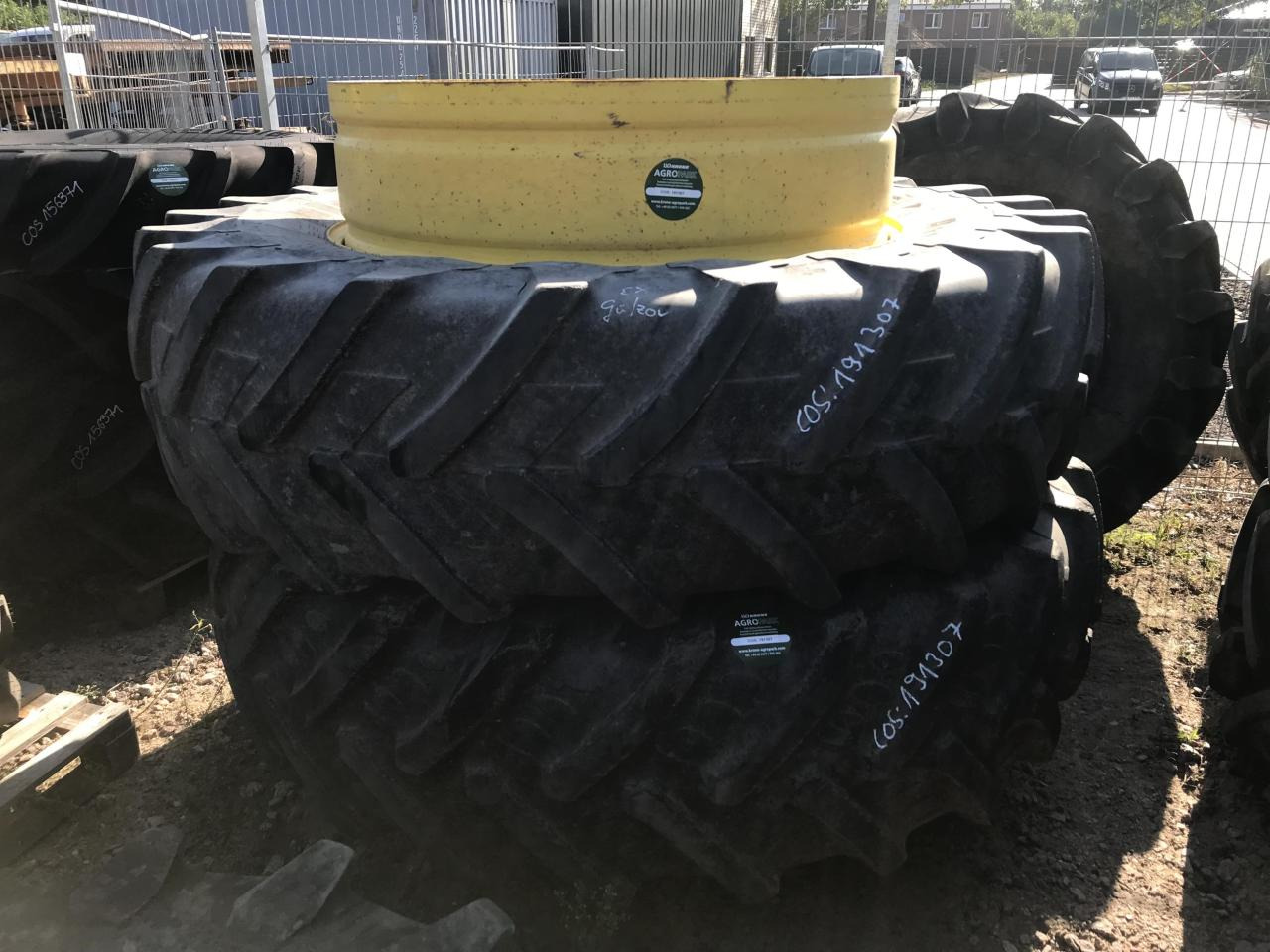 Michelin 520/85R46 - Guma za Poljoprivredni strojevi: slika Michelin 520/85R46 - Guma za Poljoprivredni strojevi Michelin 520/85R46 - Guma za Poljoprivredni strojevi: slika Michelin 520/85R46 - Guma za Poljoprivredni strojevi