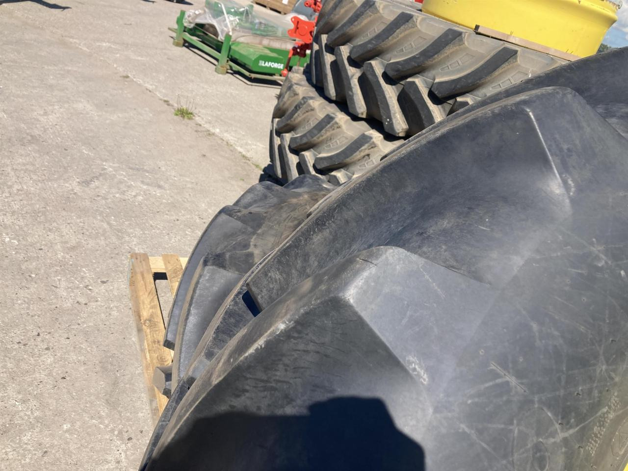 Michelin 600/70R30 - Guma za Poljoprivredni strojevi: slika Michelin 600/70R30 - Guma za Poljoprivredni strojevi Michelin 600/70R30 - Guma za Poljoprivredni strojevi: slika Michelin 600/70R30 - Guma za Poljoprivredni strojevi