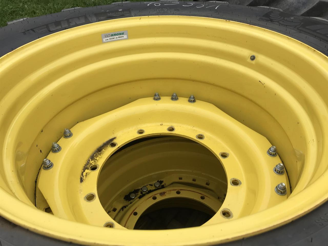 Michelin 650/60R34 - Guma za Poljoprivredni strojevi: slika Michelin 650/60R34 - Guma za Poljoprivredni strojevi Michelin 650/60R34 - Guma za Poljoprivredni strojevi: slika Michelin 650/60R34 - Guma za Poljoprivredni strojevi