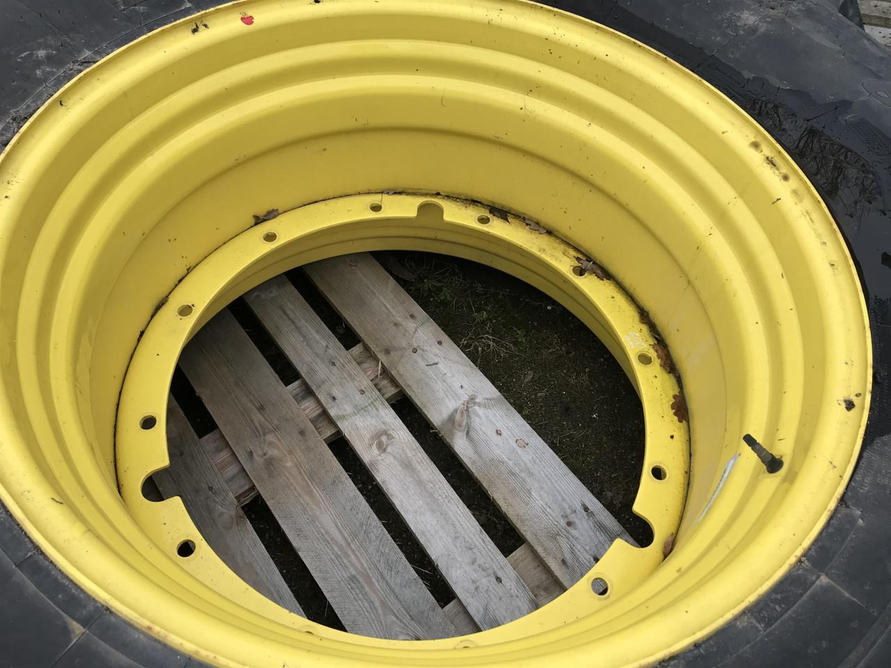 Michelin 650/85R38 - Guma za Poljoprivredni strojevi: slika Michelin 650/85R38 - Guma za Poljoprivredni strojevi Michelin 650/85R38 - Guma za Poljoprivredni strojevi: slika Michelin 650/85R38 - Guma za Poljoprivredni strojevi