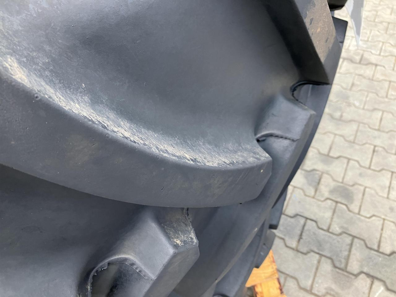 Mitas 600/65R38 - Guma za Poljoprivredni strojevi: slika Mitas 600/65R38 - Guma za Poljoprivredni strojevi Mitas 600/65R38 - Guma za Poljoprivredni strojevi: slika Mitas 600/65R38 - Guma za Poljoprivredni strojevi