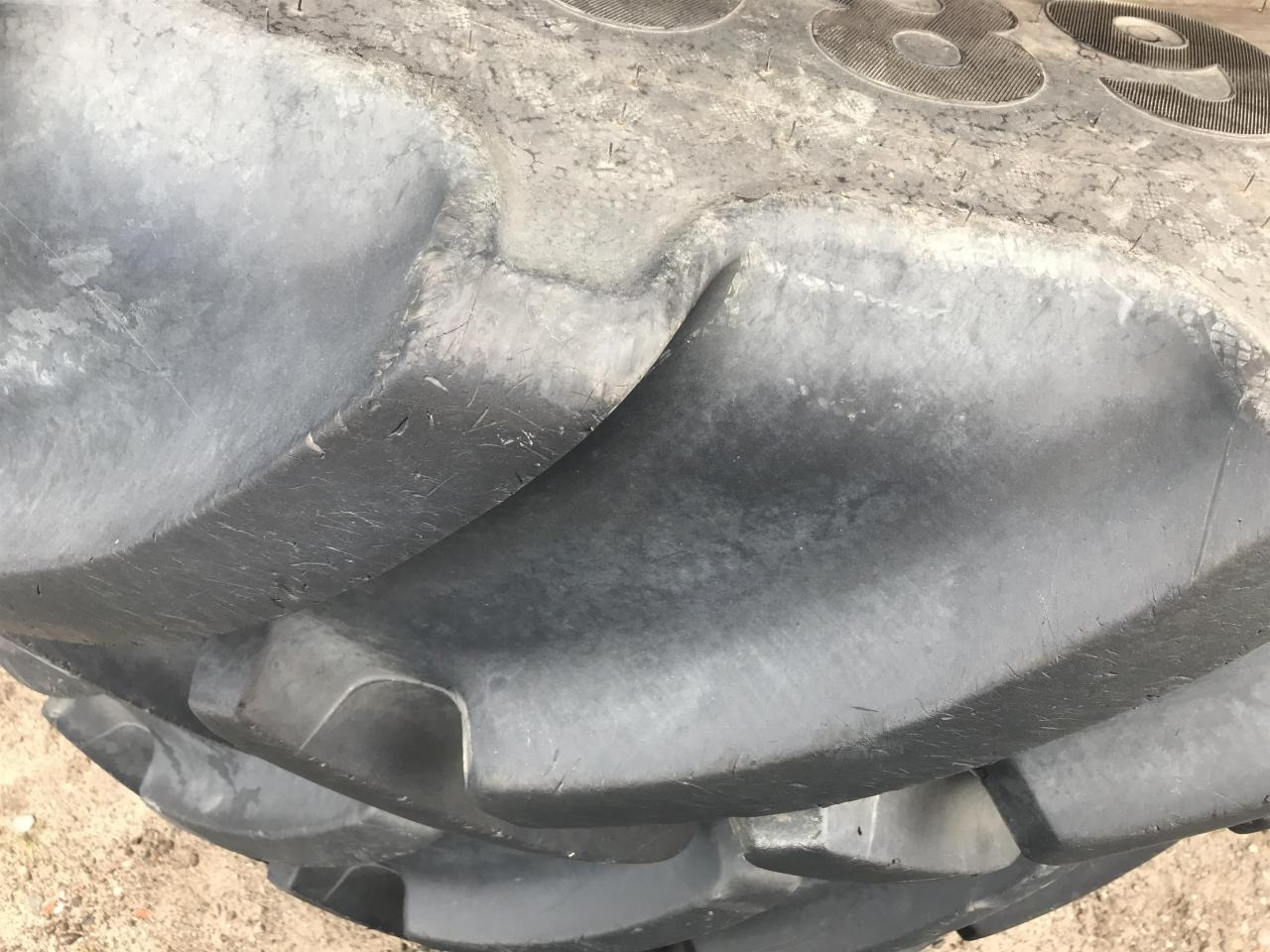Mitas 680/80R42 - Guma za Poljoprivredni strojevi: slika Mitas 680/80R42 - Guma za Poljoprivredni strojevi Mitas 680/80R42 - Guma za Poljoprivredni strojevi: slika Mitas 680/80R42 - Guma za Poljoprivredni strojevi