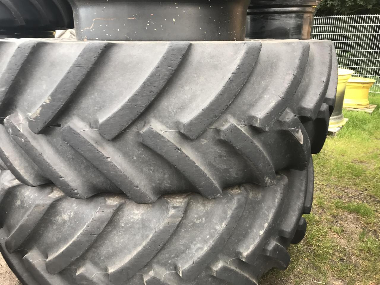 Mitas 680/80R42 - Guma za Poljoprivredni strojevi: slika Mitas 680/80R42 - Guma za Poljoprivredni strojevi Mitas 680/80R42 - Guma za Poljoprivredni strojevi: slika Mitas 680/80R42 - Guma za Poljoprivredni strojevi