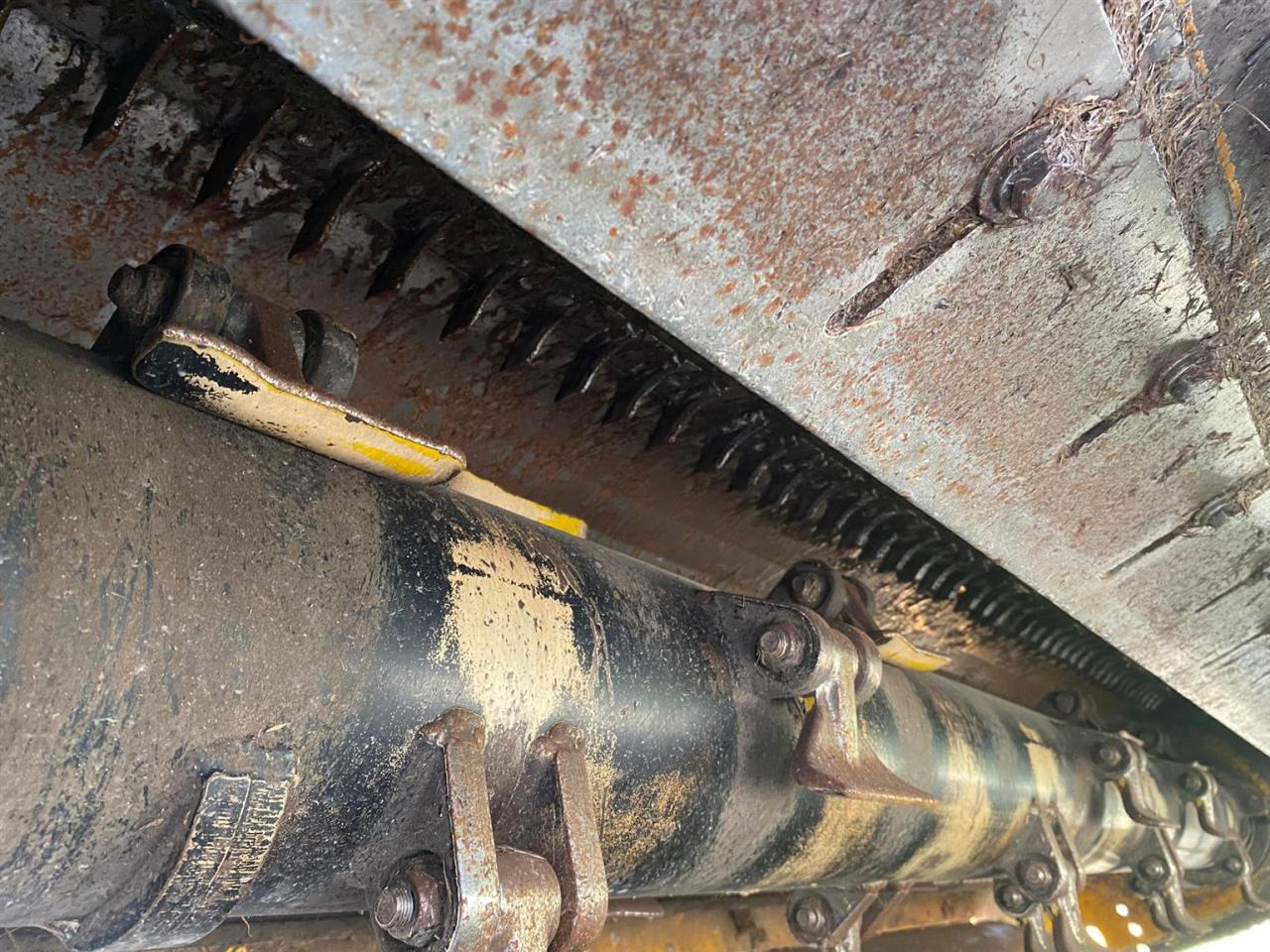 Malčer sa čekićima Müthing MU-PRO/F 860 Vario: slika Malčer sa čekićima Müthing MU-PRO/F 860 Vario Malčer sa čekićima Müthing MU-PRO/F 860 Vario: slika Malčer sa čekićima Müthing MU-PRO/F 860 Vario