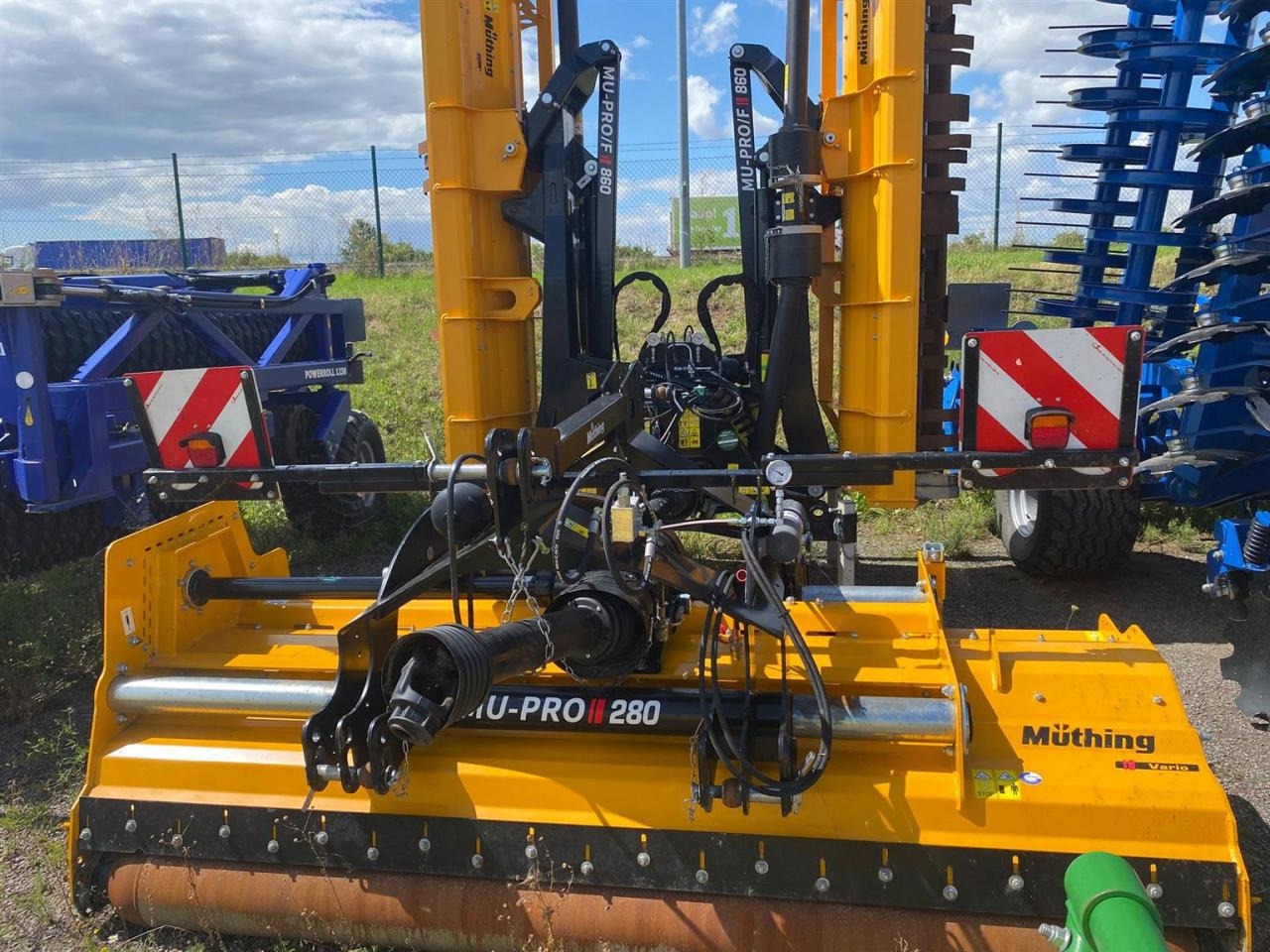 Müthing MU-PRO/F 860 Vario - Malčer sa čekićima: slika Müthing MU-PRO/F 860 Vario - Malčer sa čekićima Müthing MU-PRO/F 860 Vario - Malčer sa čekićima: slika Müthing MU-PRO/F 860 Vario - Malčer sa čekićima