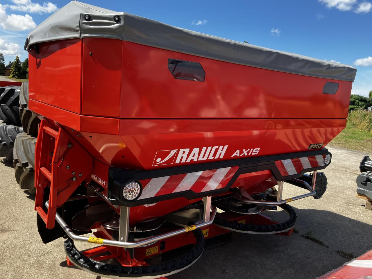 Rauch Axis H 50.2 EMC + W - Rasipač gnojiva: slika Rauch Axis H 50.2 EMC + W - Rasipač gnojiva Rauch Axis H 50.2 EMC + W - Rasipač gnojiva: slika Rauch Axis H 50.2 EMC + W - Rasipač gnojiva