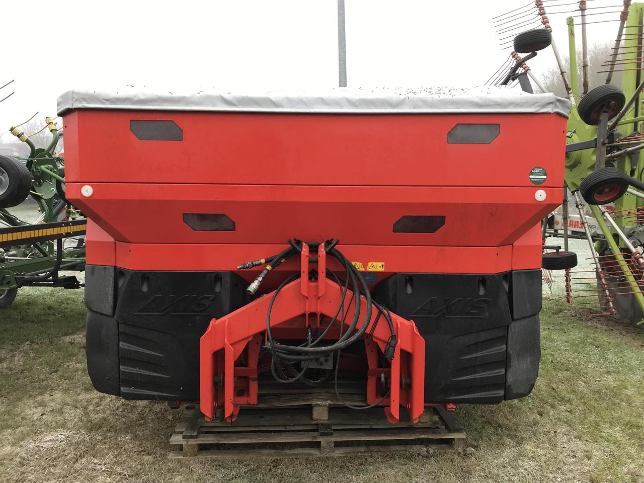 Rauch Axis-H50.2 EMC+W - Rasipač gnojiva: slika Rauch Axis-H50.2 EMC+W - Rasipač gnojiva Rauch Axis-H50.2 EMC+W - Rasipač gnojiva: slika Rauch Axis-H50.2 EMC+W - Rasipač gnojiva