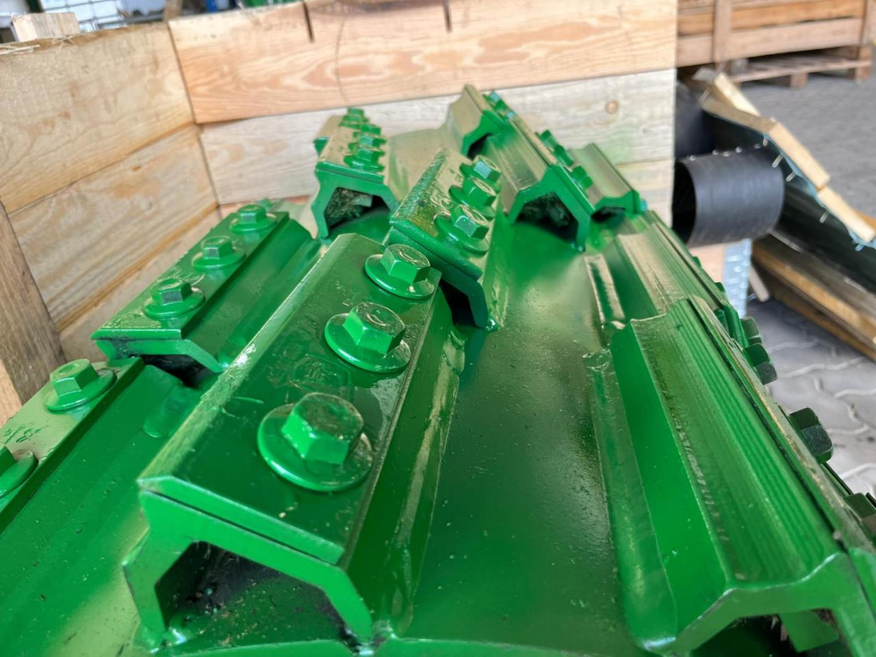 John Deere Häckseltrommel 40 Messer - Rezervni dijelovi za Poljoprivredni strojevi: slika John Deere Häckseltrommel 40 Messer - Rezervni dijelovi za Poljoprivredni strojevi John Deere Häckseltrommel 40 Messer - Rezervni dijelovi za Poljoprivredni strojevi: slika John Deere Häckseltrommel 40 Messer - Rezervni dijelovi za Poljoprivredni strojevi