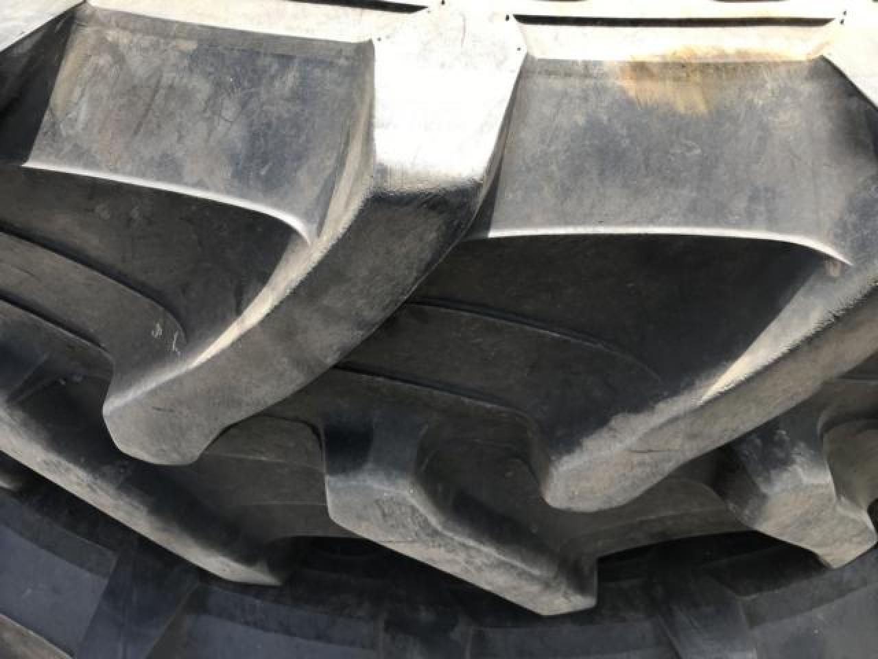 Trelleborg 380/80R38 - Guma za Poljoprivredni strojevi: slika Trelleborg 380/80R38 - Guma za Poljoprivredni strojevi Trelleborg 380/80R38 - Guma za Poljoprivredni strojevi: slika Trelleborg 380/80R38 - Guma za Poljoprivredni strojevi