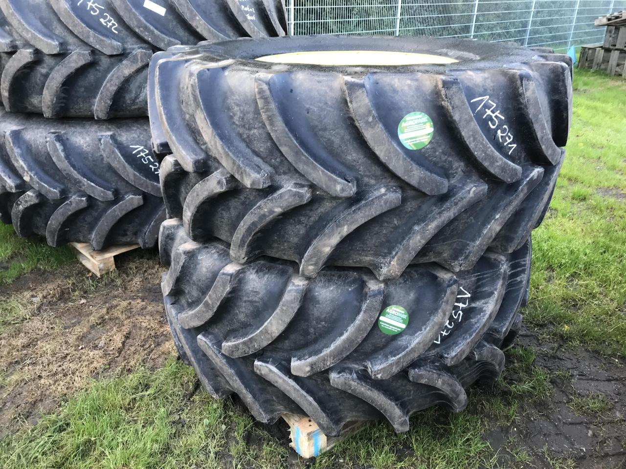 Vredestein 600/70R30 - Guma za Poljoprivredni strojevi: slika Vredestein 600/70R30 - Guma za Poljoprivredni strojevi Vredestein 600/70R30 - Guma za Poljoprivredni strojevi: slika Vredestein 600/70R30 - Guma za Poljoprivredni strojevi